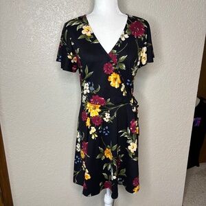 Fortune & Ivy Black Floral Print Faux Wrap Flutter Sleeve Dress Women's Size XL